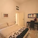 Apartman Bufalini 2 - Raffaello By Interhome *